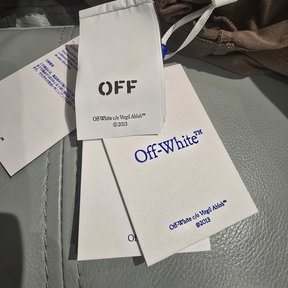 BW S. Matthew Over tee - Picture 6 of 6